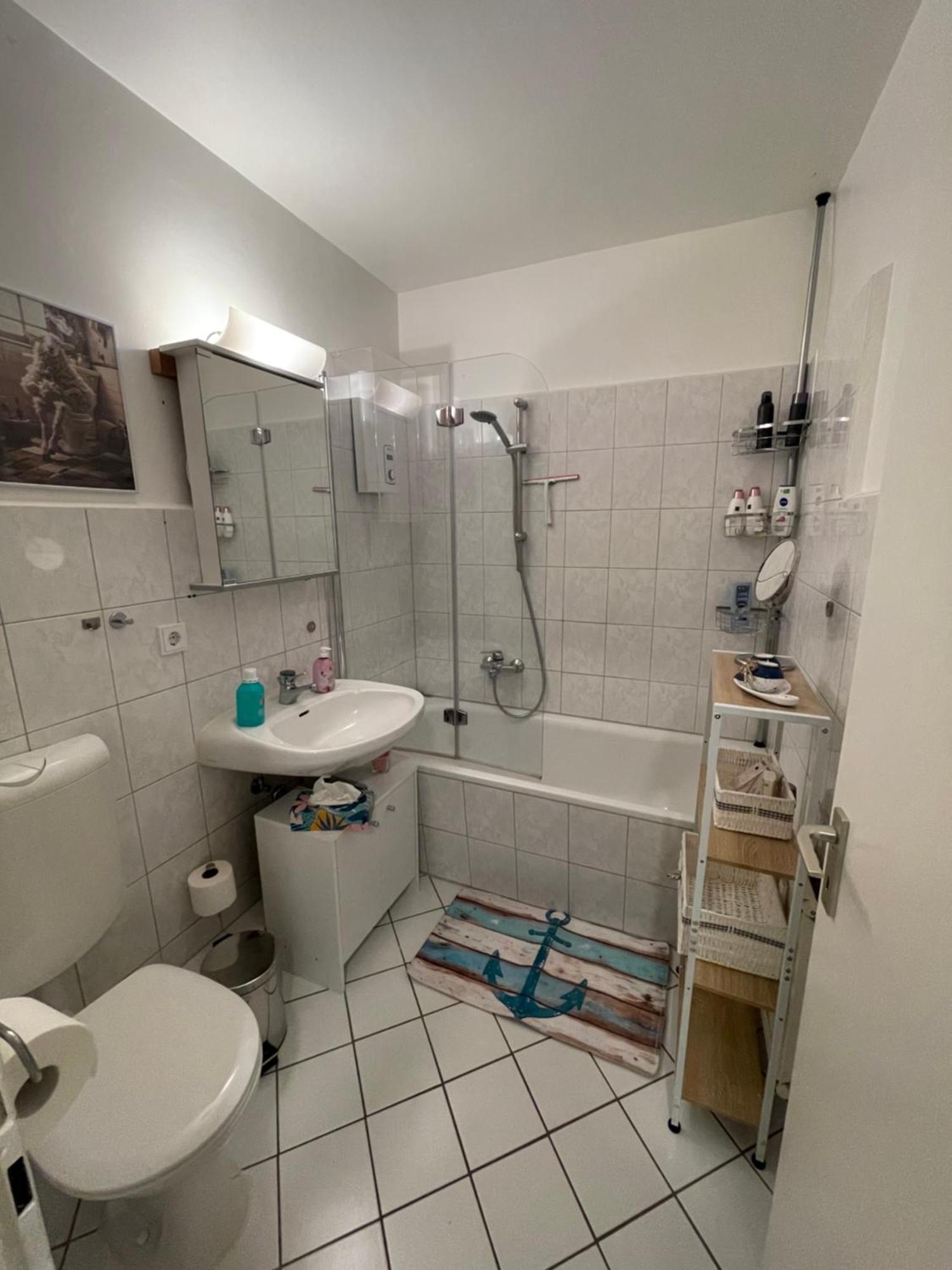 Gemuetliche, Moderne Wohnung Fuer 2-4 Personen Hamburg Luaran gambar